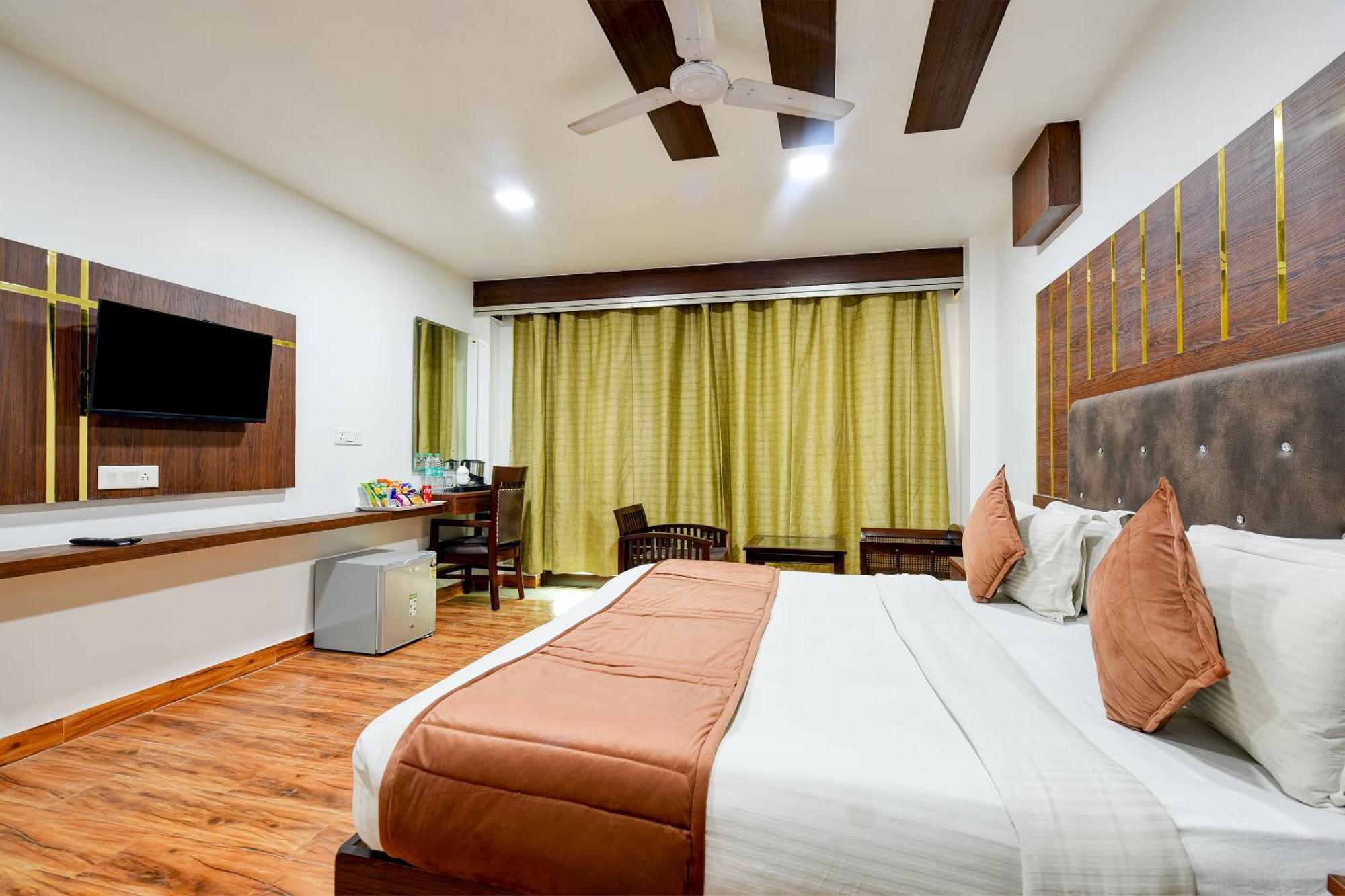Staybook South Delhi New Delhi Exterior photo
